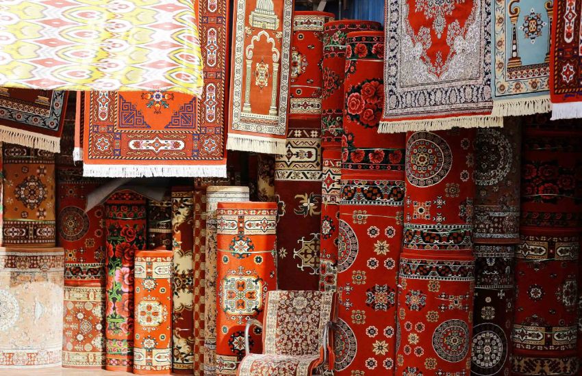 Persian Vs. Oriental Rugs 