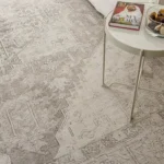 Central Diamond Patterned Carpet