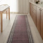 Traditional Paisley Motif Carpet