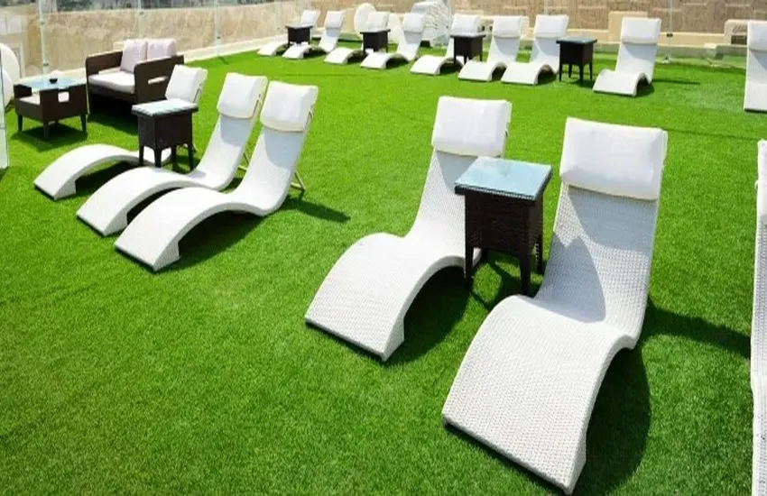 Fake Grass Suppliers in Dubai