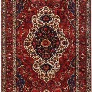 Vintage Persian Bakhtiari Carpet 335x211 cm