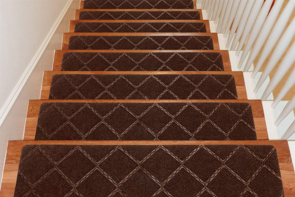 soft-polyester-stair-carpet